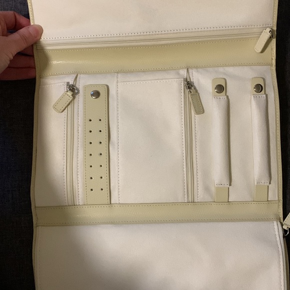 Jewelry travel pouch - Picture 3 of 4